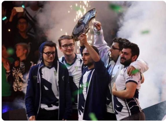 中国dota2有几个冠军