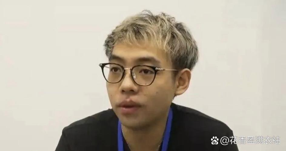 dota2吴冠超是什么梗?