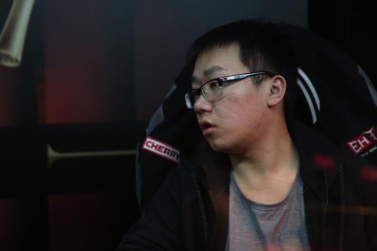 如何评价dota2ehome战队职业选手「oldchicken」?
