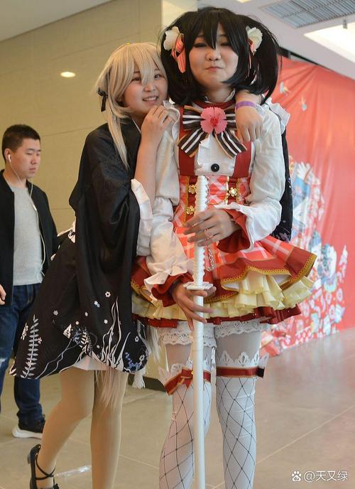 去漫展的话一定要穿cos服吗?